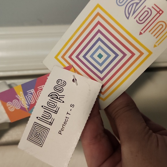 Perfect T - Picture 2 of 2